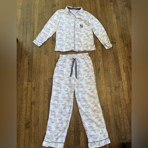 Victorias Secret Ling Sleeve Button Up Pajama